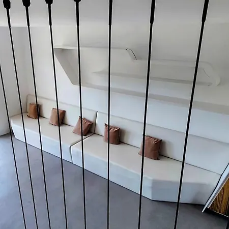 Windows Sea Villa